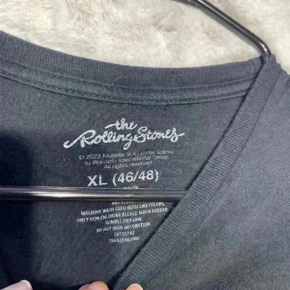Rolling Stones Classic Rock Band T-Shirt Unisex Black Floral XL - Picture 5 of 6